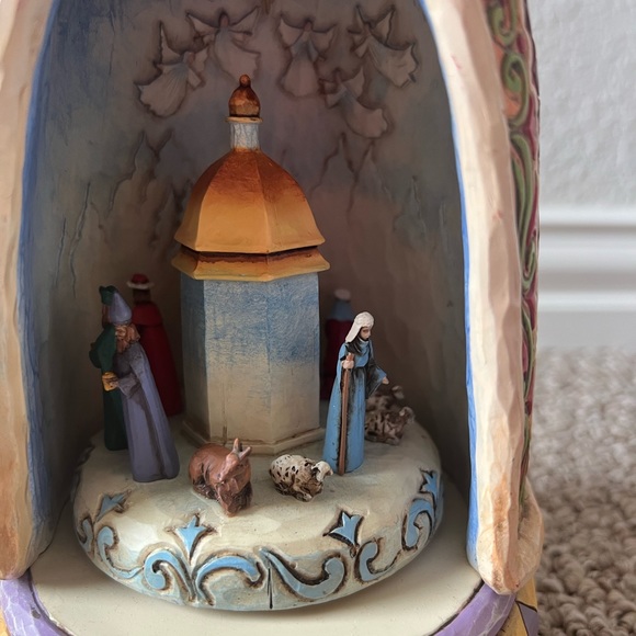 Jim Shore ~ Silent Night~ Angel with Nativity Scene - Picture 3 of 8